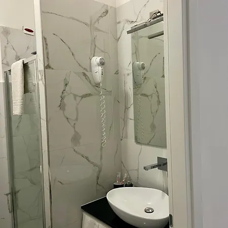 Frühstückspension Sophia Boutique 3*